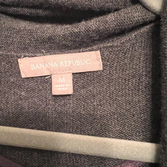 Banana Republic cardigan - Picture 2 of 5
